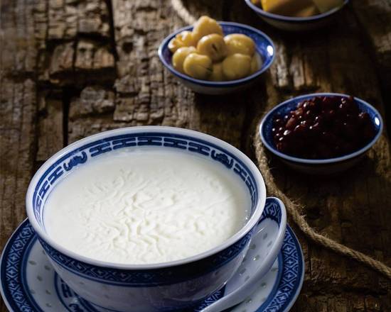 双皮奶 Double Layer Milk Custard